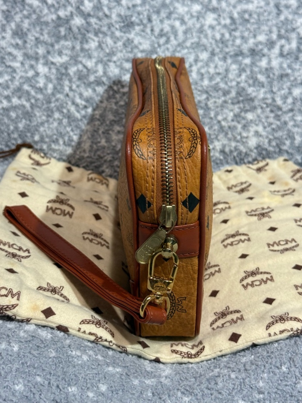 MCM Cognac and Navy Visetos Logo Zip Wristlet with Gold Hardware - Picture 2 of 9